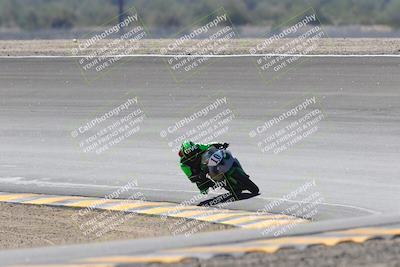 media/Oct-30-2022-CVMA (Sun) [[fb421c3cec]]/Race 10 Supersport Middleweight Shootout/